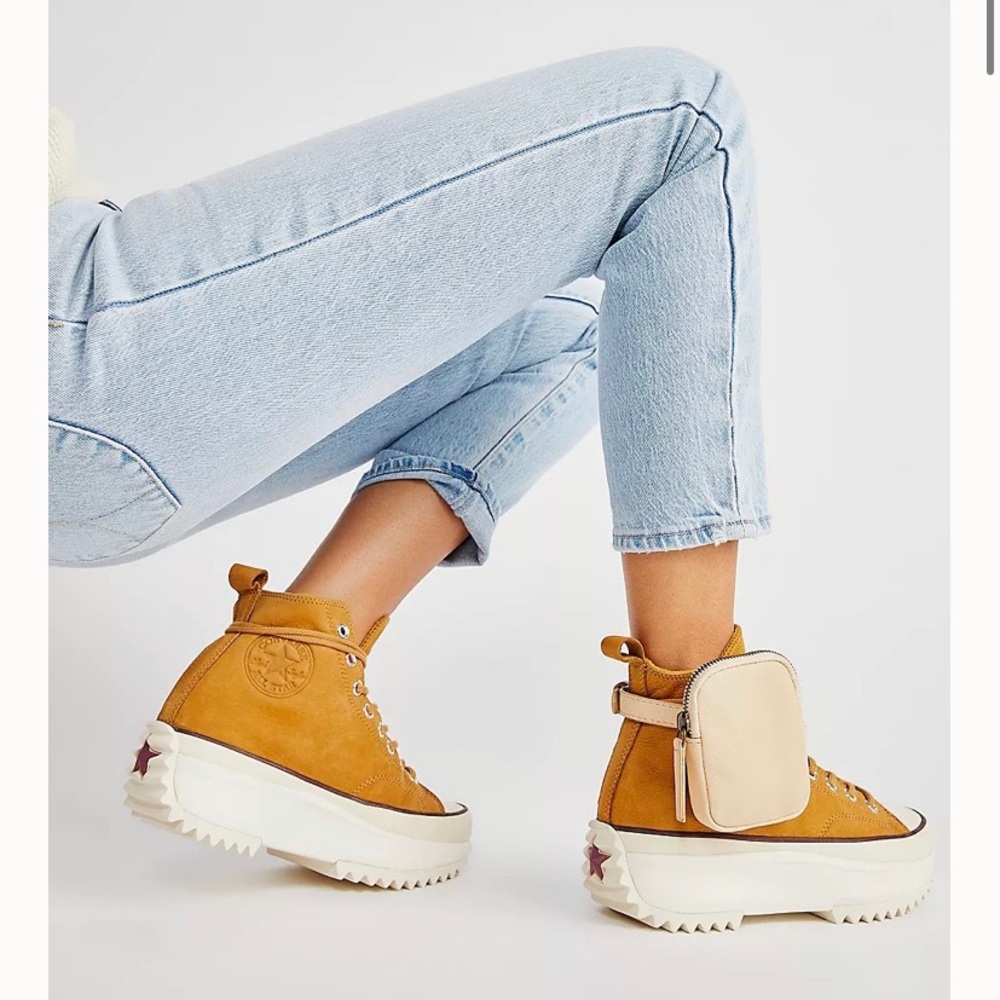 Converse Free People Tan High-Top Sneakers 
Run Star Hike waterproof hi-top 7.5